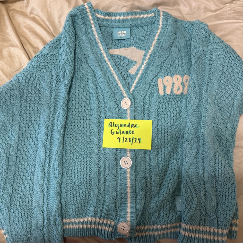 1989 Taylor Swift Cardigan - Size M/L